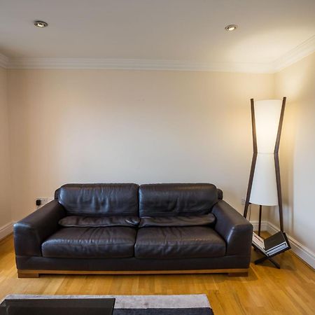 Hotel Spacious, 3 Bed House For 6 In Central Chester Zewnętrze zdjęcie